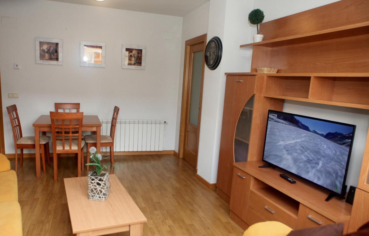 Apartamento Castilla Las Navas Del Marques Εξωτερικό φωτογραφία