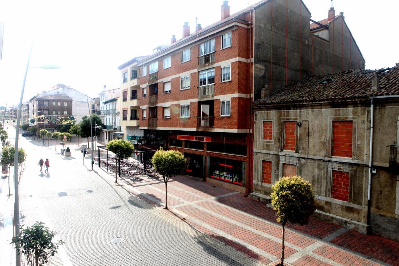 Apartamento Castilla Las Navas Del Marques Εξωτερικό φωτογραφία
